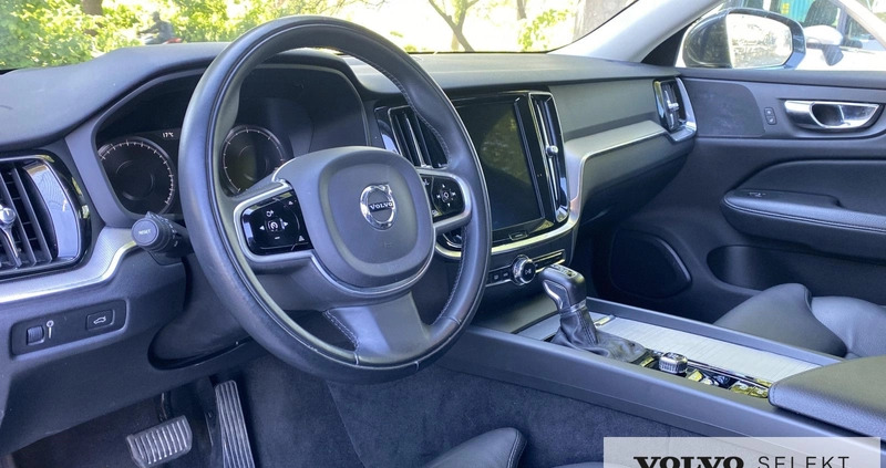 Volvo V60 cena 132900 przebieg: 88195, rok produkcji 2020 z Ciechanów małe 352